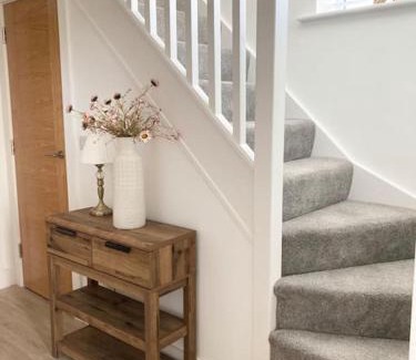 Llansanffraid Glan Conwy House | Estuary View - Newly Built 3-Bed House