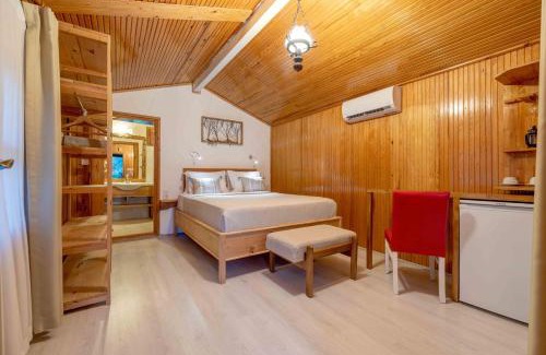 Cirali Bed & Breakfast | Etenna Beach Bungalows