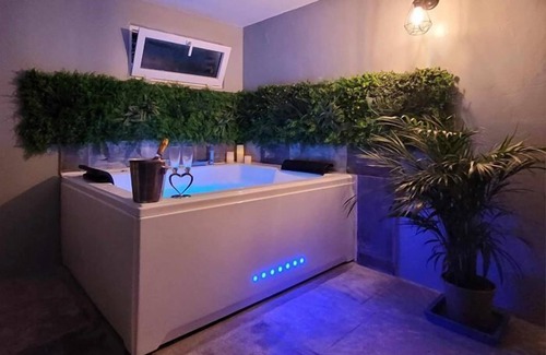Limogne-en-Quercy Bed & Breakfast | Etoiles & Sens - SPA du Quercy