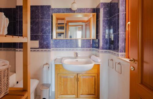Zona XXIV Fonte Ostiense Apartment | EUR Moravia Attico panoramico con terrazzo, fino a 5 ospiti