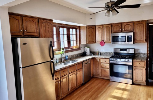 Berwyn House | European custom built home with 3 bedrooms near Chicago