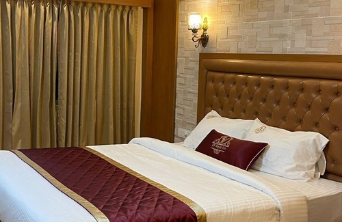 Ambur Hotel | EV Royal Inn