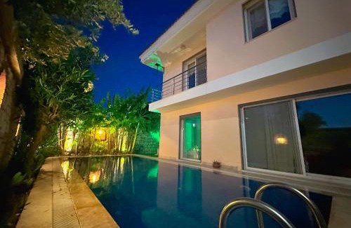 Alacati Villa | Evalacati - Villa Harnup- Tamamen Müstakil Villa