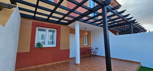 Corralejo House | Evamar House 3 Bedrooms Private Garden and Swimming Pool