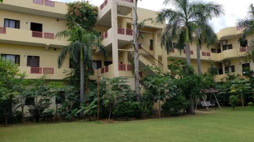 Panch Batti House | Ever green guest house