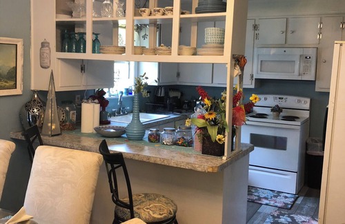 Rover Cottage | EVERGREEN COTTAGE