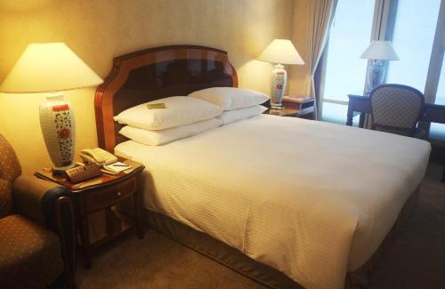 Zhongshan Hotel | Evergreen Laurel Hotel Taipei