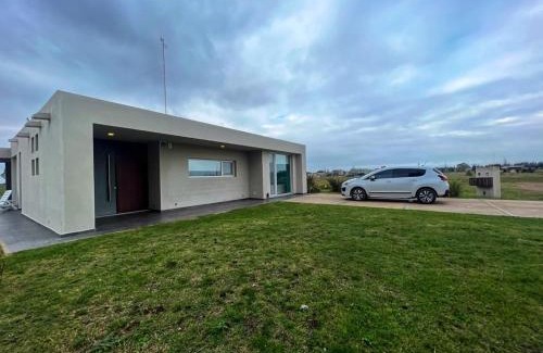 Partido de Brandsen Apartment | Excelente Casa Country