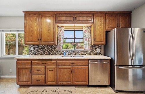 Hacienda Heights Villa | Excellent location/near Disney/Universal Studios/5BR/2.5BA/7BEDS/quiet/beautiful
