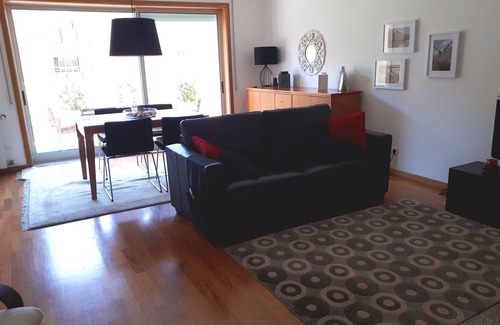 Arcozelo Apartment | Excellent T1 in Arcozelo / Miramar with terrace