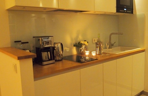 Ostseebad Baabe Apartment | Excl. Apartment-direct sea view-fireplace atmosphere-WLAN, SAUNA, POOL + TG free of charge