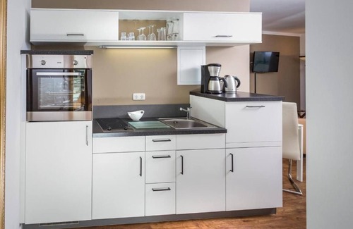 Fleischervorstadt Apartment | Exclusive apartment with kitchen & free parking - Business Apartment 2