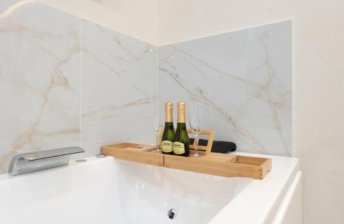 Plaza de Toros Vieja Hotel | EXCLUSIVE APARTMENT JACUZZi