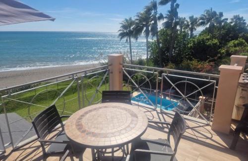 Almayate Bajo Apartment | Exclusive Beachfront Penthouse