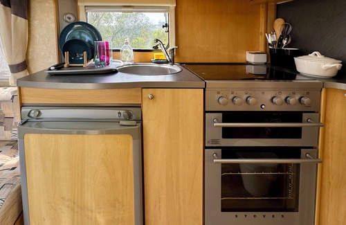 Serra House | Exclusive Caravan With a Stunning Views