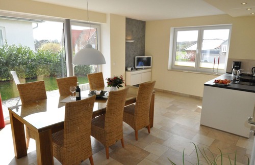 Wohlenberg House | Exclusive DH, Baltic Sea view, sauna, fireplace, 300 m from the beach, sea view, WLAN