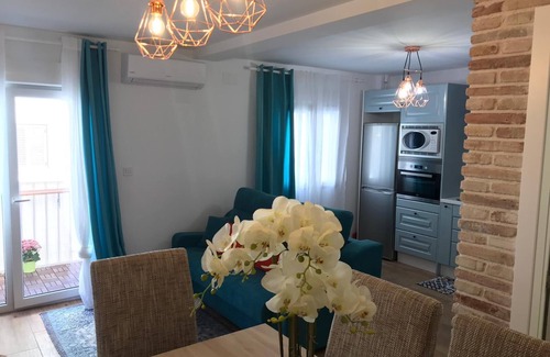 La Carrasca Apartment | Exclusive Malvarosa Beach Apartment