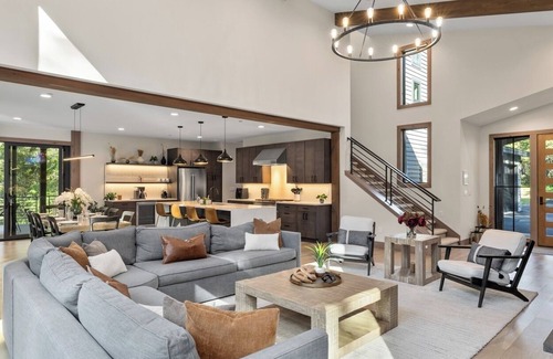 Ronald House | Exclusive Perk @ Suncadia's #1 Private Setting + Pool/Amazing Game Room