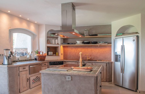 Sainte-Maxime Villa | Exclusive villa on stunning private domaine in Sainte Maxime