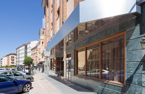 Avila House | Exe Reina Isabel