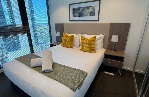 Southbank Apartment | Executive 3 Bedroom Apartment in Southbank