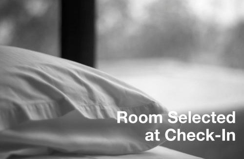 St. Lawrence Hotel | Executive Hotel Cosmopolitan Toronto