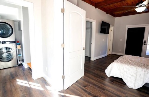 Southside House | Executive Townhome in Downtown Greensboro, NC