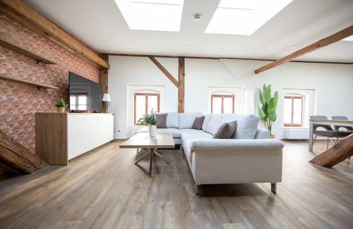 Altstadt House | Exklusive Apartments im Gründerzeitjuwel