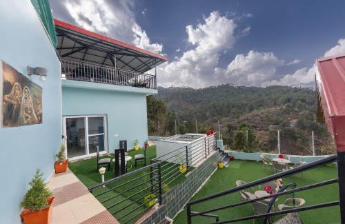 Kuthar Villa | Exotic Stays I The Summer House Kasauli I Serviced Villa I 4 Bedroom Villa l Party & Music I Sky Bonfire I Kasauli