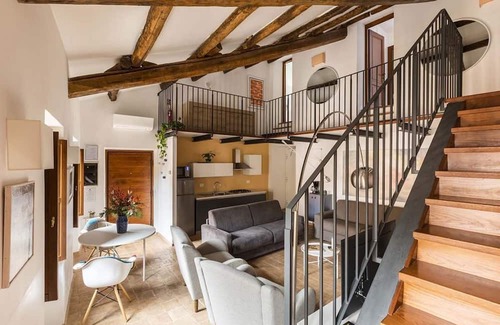 Rome City Centre Apartment | Experience Collection by ROMAC Margana Palace w/terrace & wellness