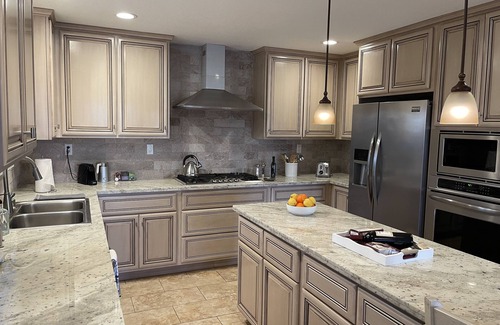 Victor House | Experience Lodi - Your Perfect Wine Country Retreat Awaits