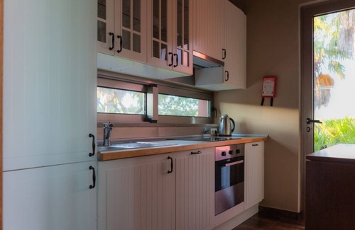 Ponte de Sor House | Explore More of Montargil! Full Kitchen, Private Pool, Pets are Allowed!