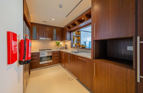 Downtown Dubai Apartment | Exquisite 2BR Apt w/Burj Khalifa & Fountain View