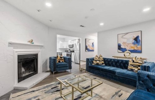 Union City House | Exquisite VRBO near Atlanta airport. Let me be your favorite host!