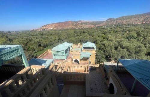 Azrou Melloul Hotel | Extrait d'atlas