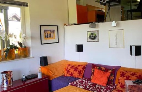 Seehausen am Staffelsee House | Extravagantes ganzes Haus am Staffelsee (DHH), Villa Kunterbunt