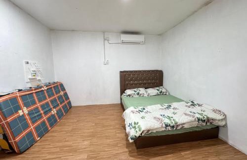 Kampung Ru Muda House | Eyka Studio Roomstay