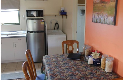 West Eyreton Cottage | Eyreview Retreat