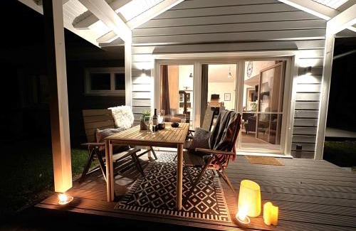 Grundhof House | Fördezauber - Ruhiges Ferienhaus mit eingezäuntem Garten und Kamin