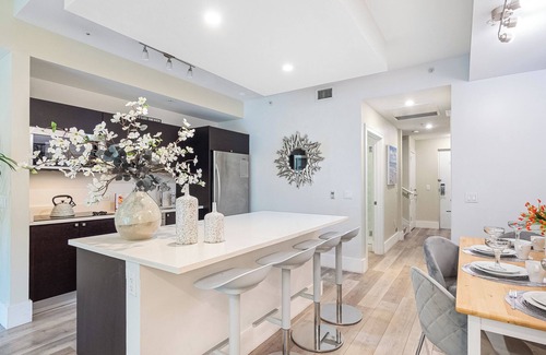 Doral Condo | F1rst Class Condo in Miami, Florida 3-bedrooms 4-bathrooms in vibrant Doral.