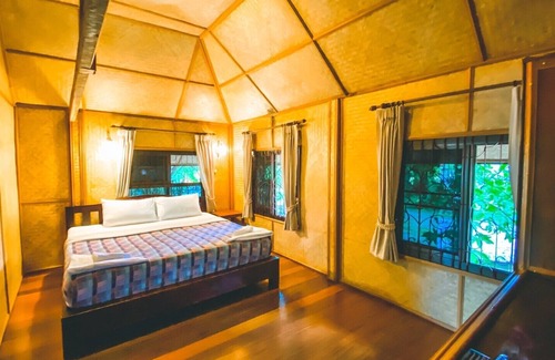 Sanamchai Hotel | Faasai Resort & Spa