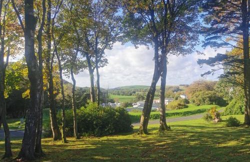 Girvan Apartment | FAB Caravan Holiday Home