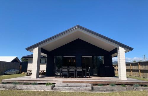 Bowentown House | Fab Family Getaway - Waihi Beach Holiday Home