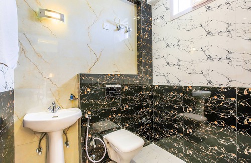 Wagholi Hotel | Fabexpress Atithi