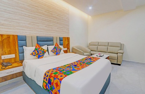 Warangal Hotel | Fabhotel arjun residency - Near Kazipet junction railway station