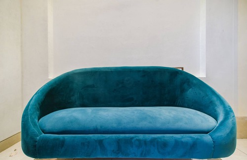 Indore Hotel | Fabhotel Benchmark