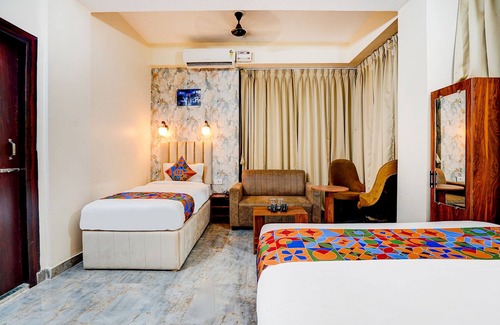 Danapur Hotel | Fabhotel Dream Palace I