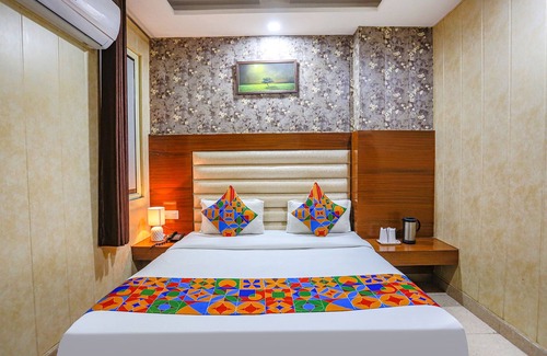 Shivalik Nagar Hotel | Fabhotel Frolic