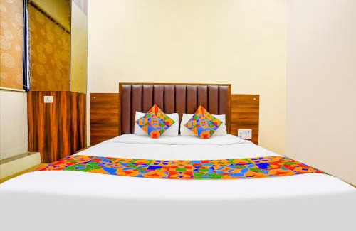 Surat Hotel | FabHotel Gokuldham