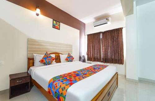 Sri Potti Sriramulu Nellore District Hotel | FabHotel Mani's Residency - Nr Coimbatore International Airport